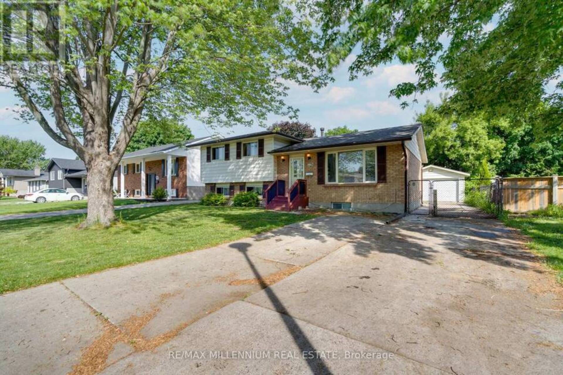 779 CARDIFF DRIVE Sarnia