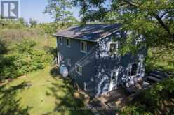 1049 JOHNSTON ROAD Central Frontenac