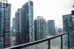 2915 - 87 PETER STREET Toronto 