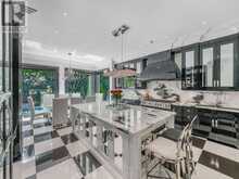 327 CORTLEIGH BOULEVARD Toronto 