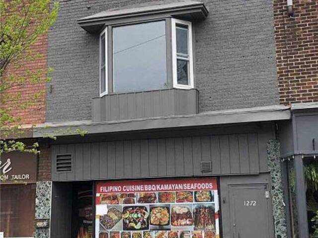 1272 DANFORTH AVENUE Toronto  Ontario