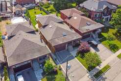 38 LARCHMERE AVENUE Toronto 