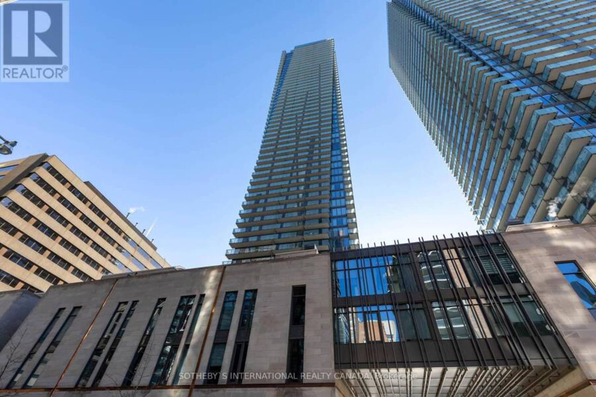 608 - 1080 BAY STREET Toronto 