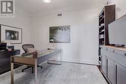 303 - 10 BELLAIR STREET Toronto 