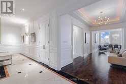 303 - 10 BELLAIR STREET Toronto 