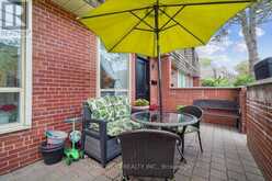 2 - 69 UPPER CANADA DRIVE Toronto 