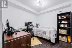 708 - 386 YONGE STREET Toronto 