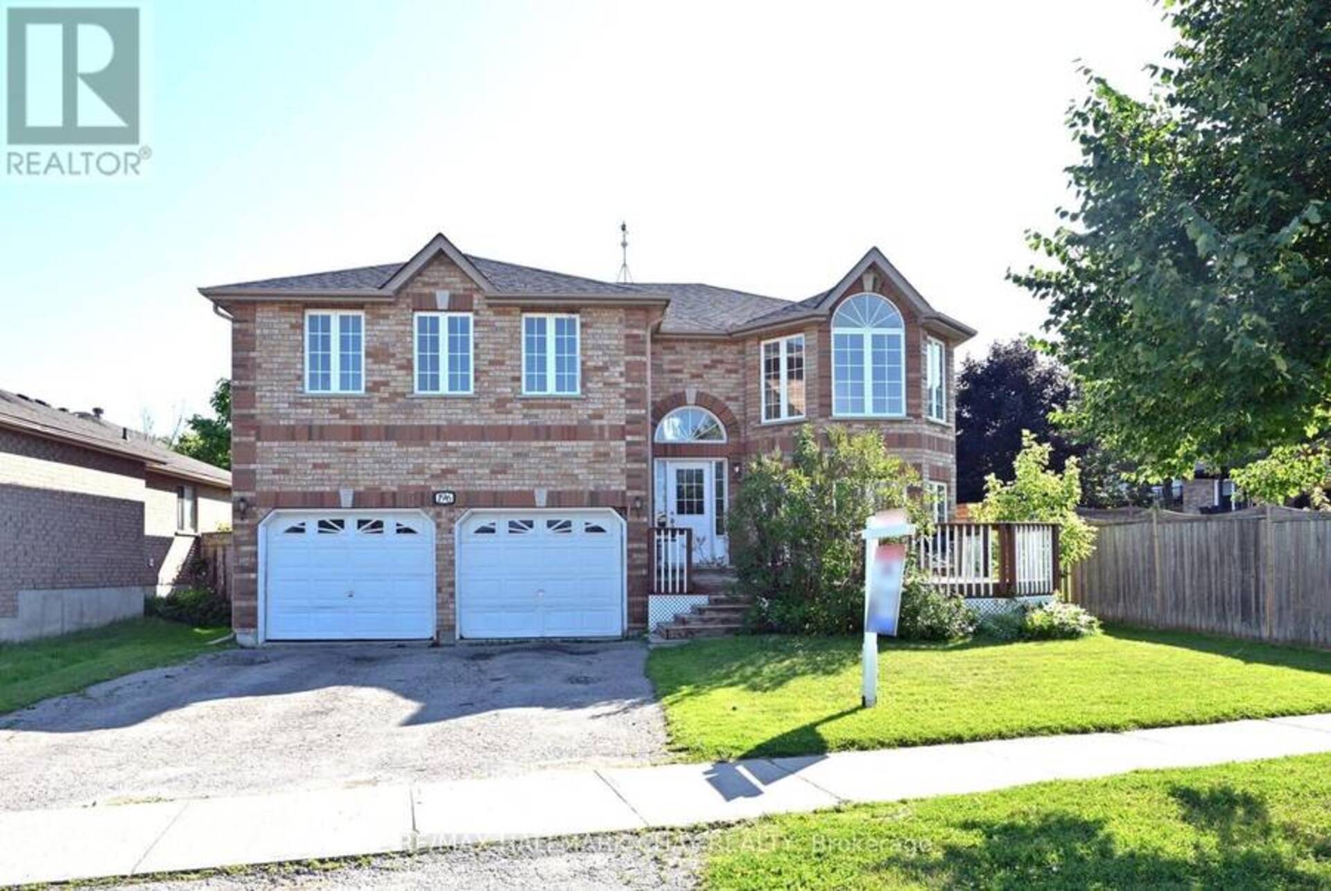 196 GOLDEN MEADOW ROAD Barrie 