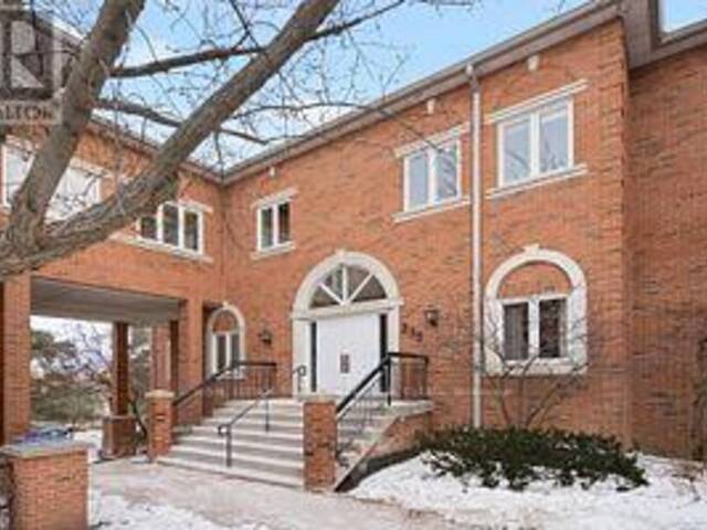 201 - 335 RENFREW DRIVE Markham  Ontario