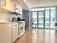 331 - 21 ICEBOAT TERRACE Toronto