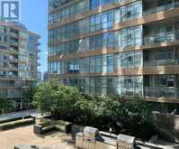 331 - 21 ICEBOAT TERRACE Toronto 