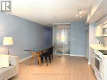 331 - 21 ICEBOAT TERRACE Toronto 