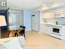 331 - 21 ICEBOAT TERRACE Toronto