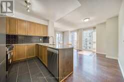 2809 - 763 BAY STREET Toronto 