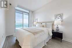 2315 - 29 SINGER COURT Toronto 