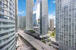 1711 - 12 YORK STREET Toronto 