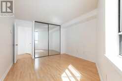 2401 - 270 QUEENS QUAY W Toronto 