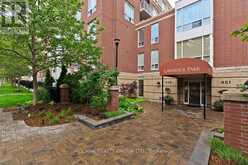 605 - 455 ROSEWELL AVENUE Toronto