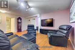 2 ORCHARD PARK GATE Brampton 