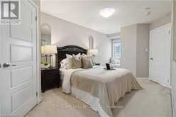 3061 MISTLETOE GARDENS Oakville