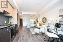 323 - 4208 DUNDAS STREET W Toronto 