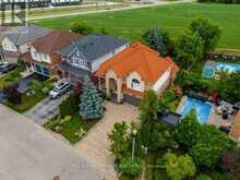 99 VINIFERA DRIVE Grimsby