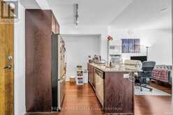 209 - 701 SHEPPARD AVENUE W Toronto 