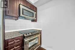 209 - 701 SHEPPARD AVENUE W Toronto