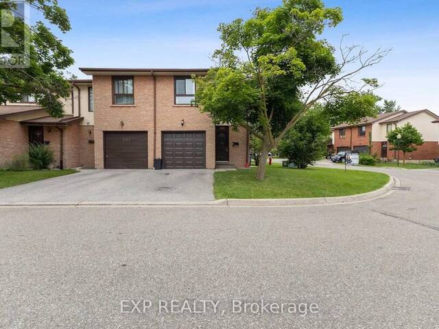 102 DAWSON CRESCENT Brampton Ontario