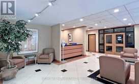 1407 - 633 BAY STREET Toronto