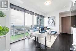 3011 - 19 BATHURST STREET Toronto 