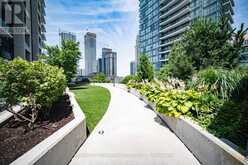 1710 - 4085 PARKSIDE VILLAGE DRIVE Mississauga