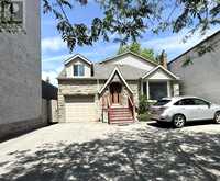 270 LAKESHORE ROAD E Mississauga