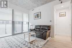 633 - 161 ROEHAMPTON AVENUE Toronto 