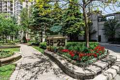 308 - 35 KINGSBRIDGE GARDEN CIRCLE Mississauga 