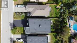 8 GREENWICH STREET Barrie