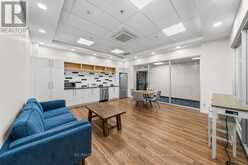 205 - 1670 NORTH SERVICE ROAD E Oakville 