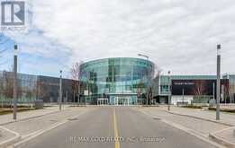 3203 - 3939 DUKE OF YORK BOULEVARD Mississauga 