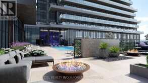 207 - 30 INN ON THE PARK DRIVE Toronto