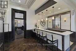 1205 - 28 LINDEN STREET Toronto 