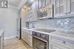 1205 - 28 LINDEN STREET Toronto 