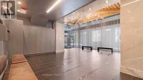 605 - 210 SIMCOE STREET Toronto 