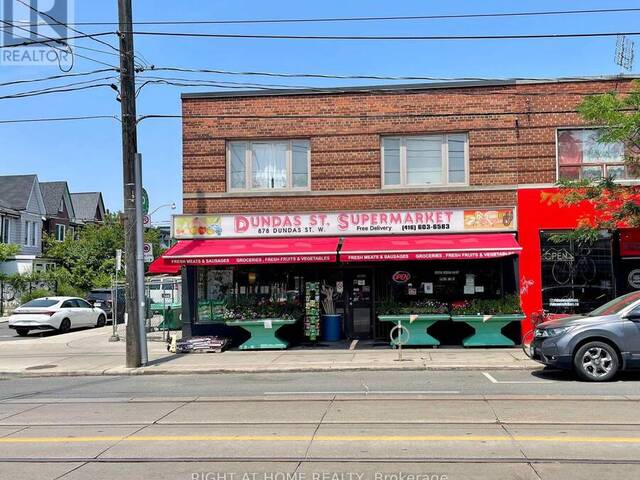 878 DUNDAS STREET W Toronto Ontario