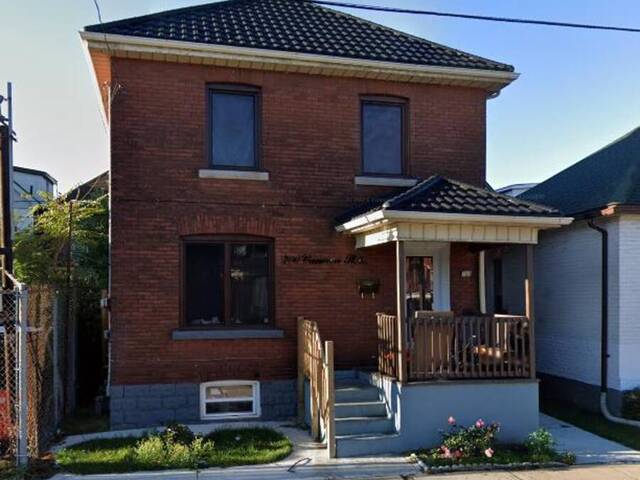 700 CANNON STREET E Hamilton  Ontario