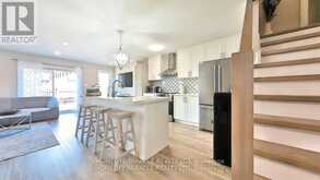 8 PONY WAY Kitchener