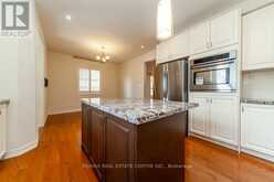 5377 TENTH LINE W Mississauga 