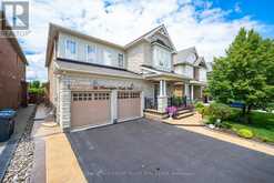 16 BONNIEGLEN FARM BOULEVARD Caledon