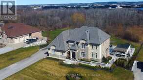 153 PINE HILL ROAD Bradford/West Gwillimbury