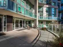 712 - 220 BURNHAMTHORPE ROAD W Mississauga