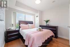 909 - 9225 JANE STREET Vaughan 